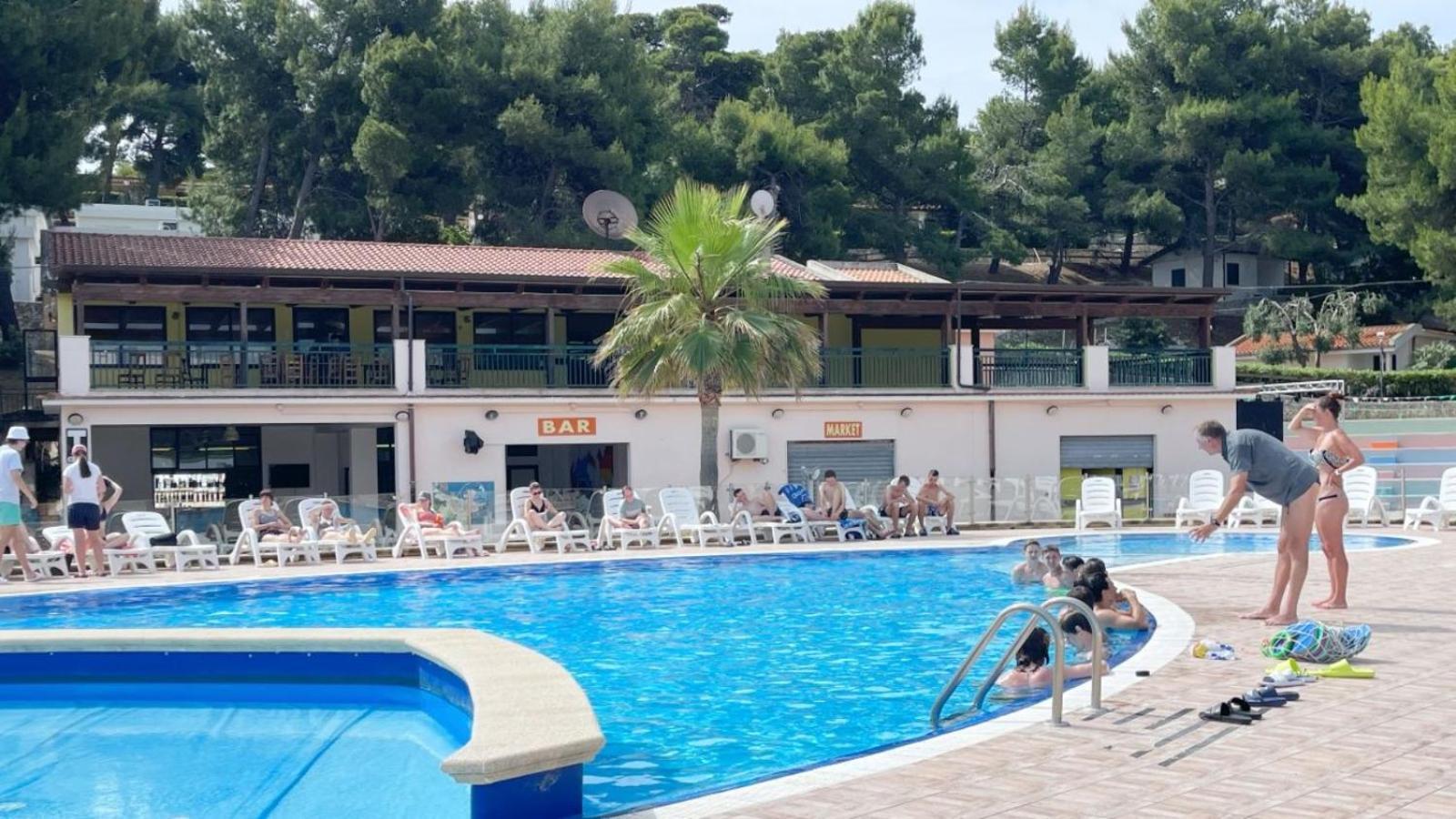 Villaggio La Giara Весте Екстериор снимка