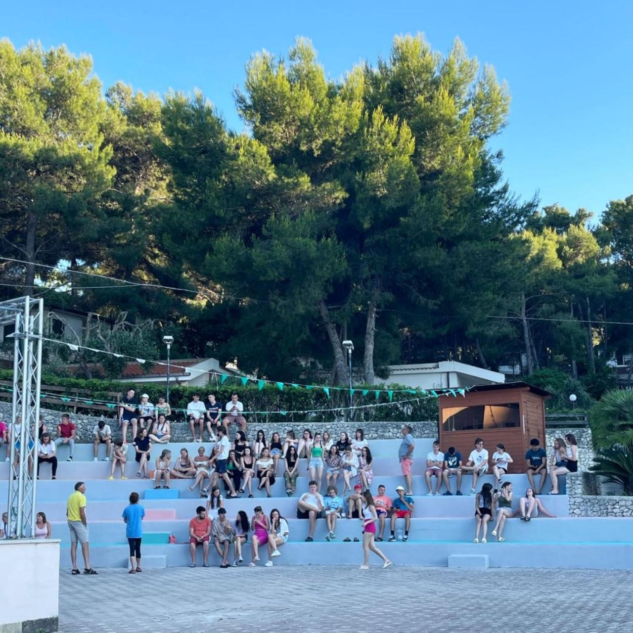 Villaggio La Giara Весте Екстериор снимка