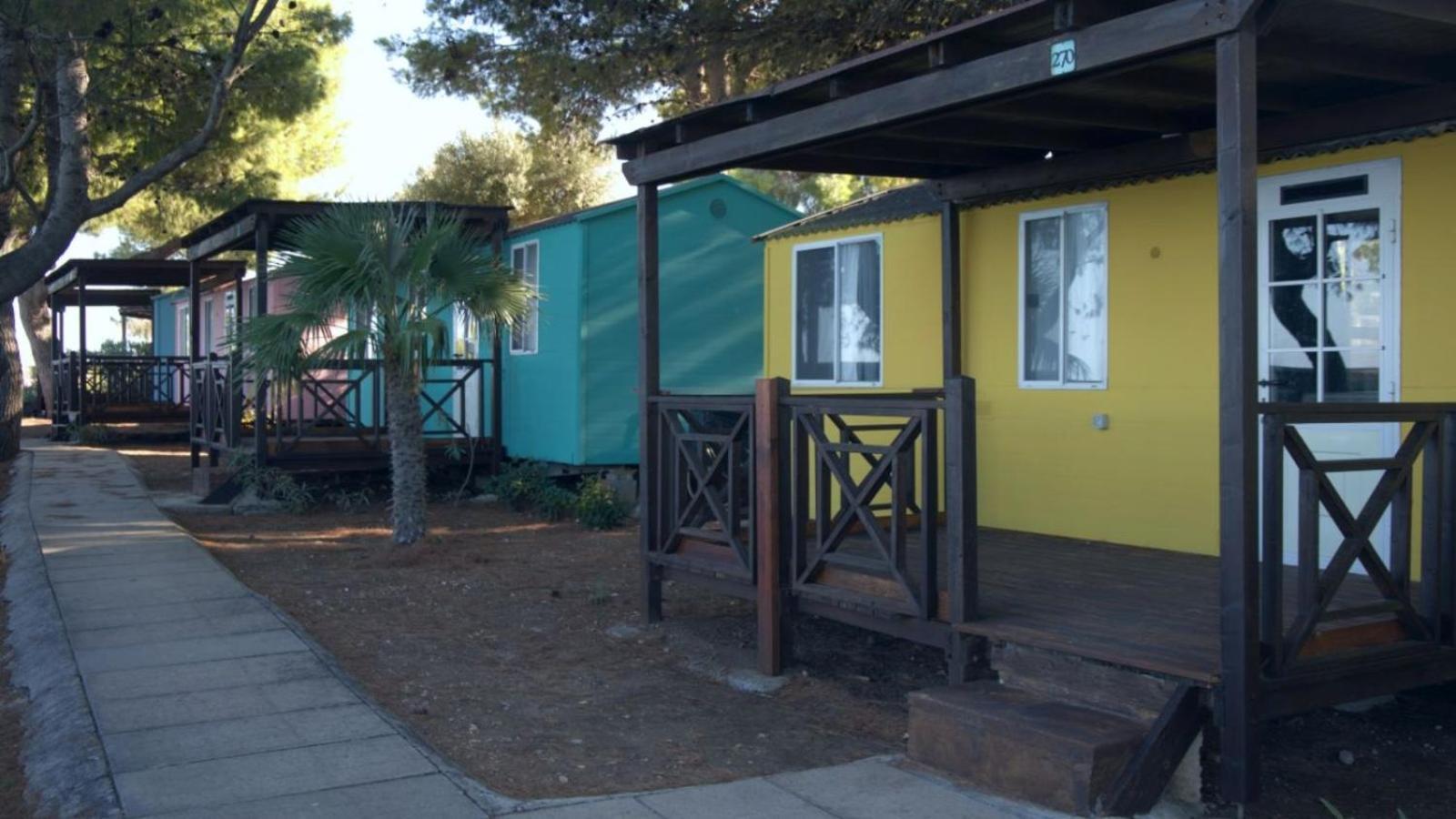 Villaggio La Giara Весте Екстериор снимка