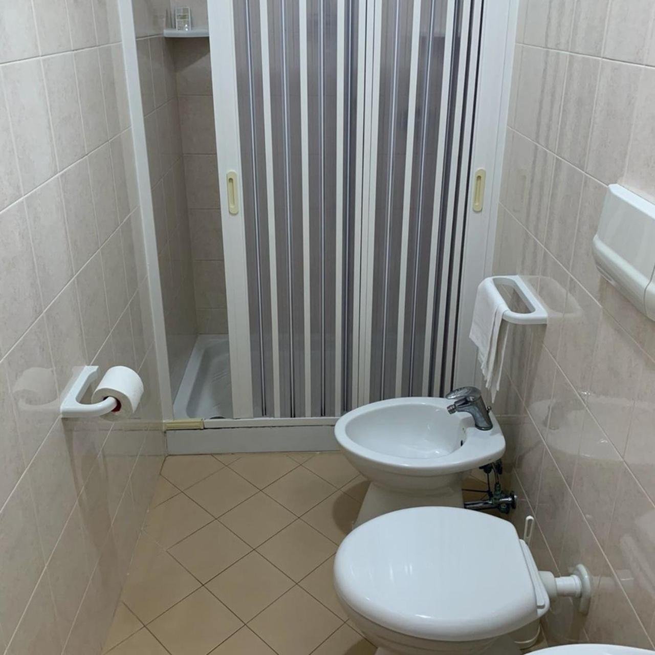 Villaggio La Giara Весте Екстериор снимка